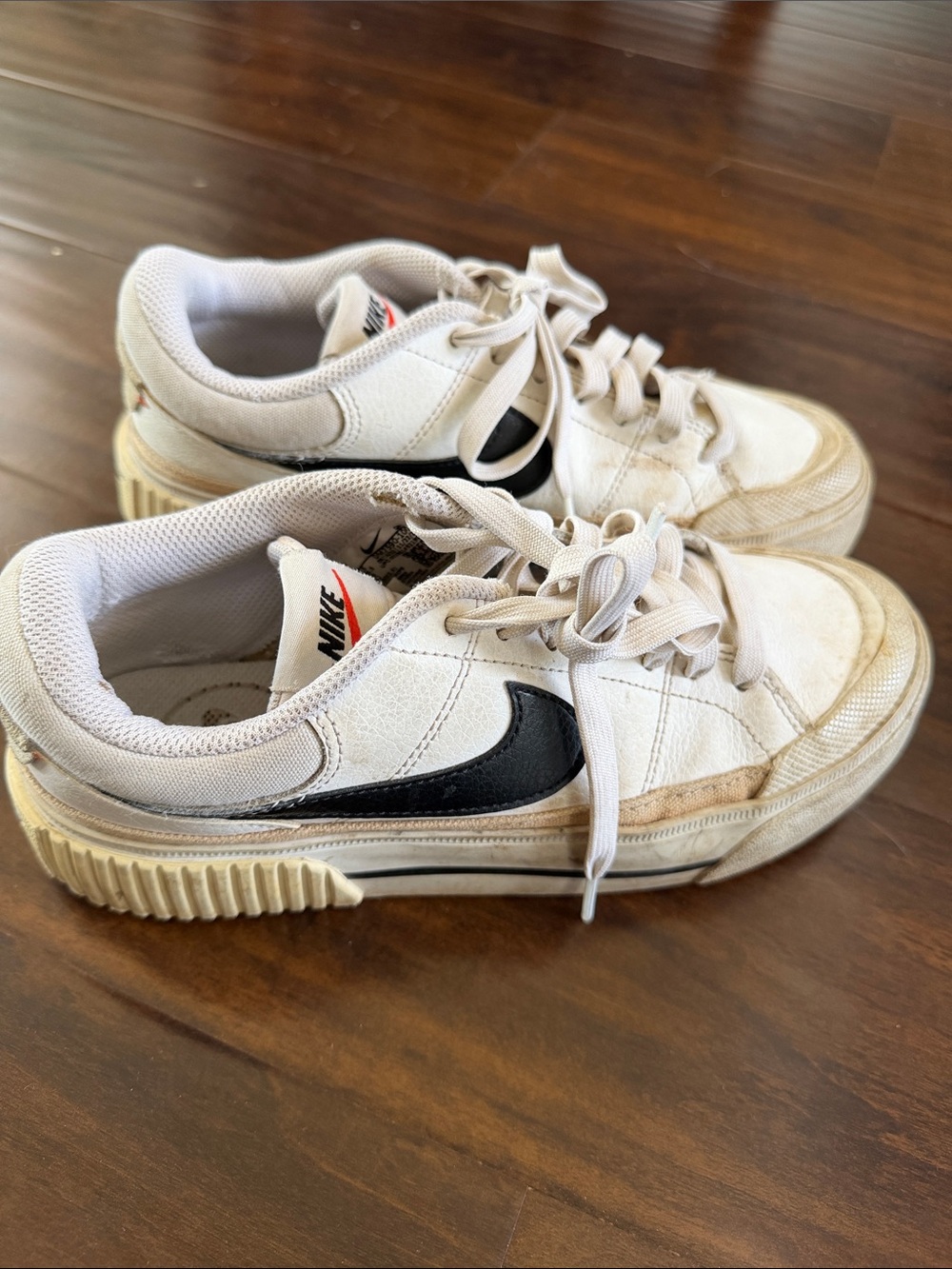 Nike Women’s Court Legacy Lift Size 6/36.5